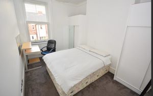 Photo 5- click for photo gallery